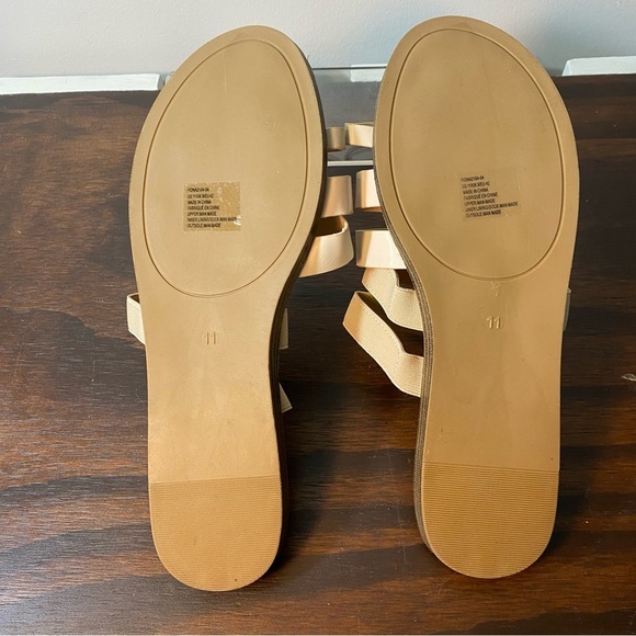 Women’s Lamher Strapped Tan Sandals Size 11 - Picture 3 of 4